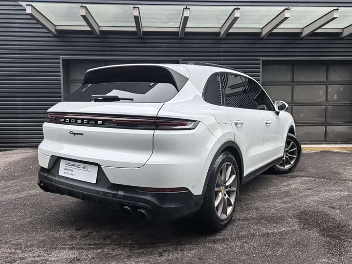 Фото 6 - Porsche Cayenne