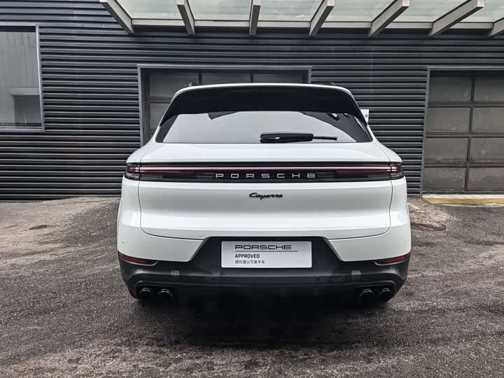 Фото 7 - Porsche Cayenne