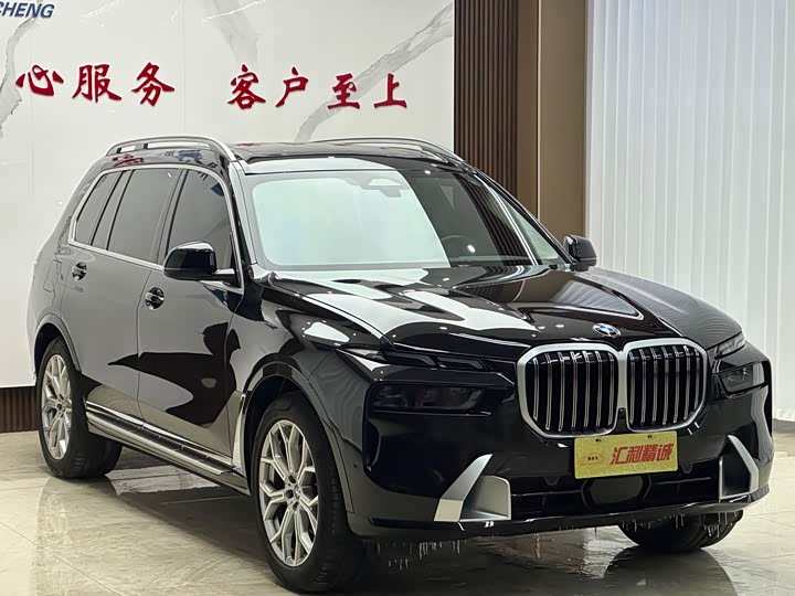 Фото 3 - BMW X7