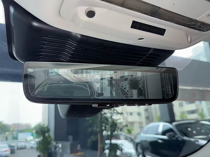 Фото 6 - Land Rover Range Rover Evoque L