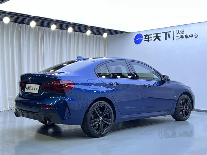 Фото 3 - BMW 1 Series