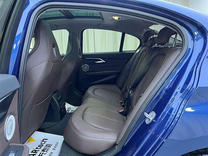 Фото 6 - BMW 1 Series