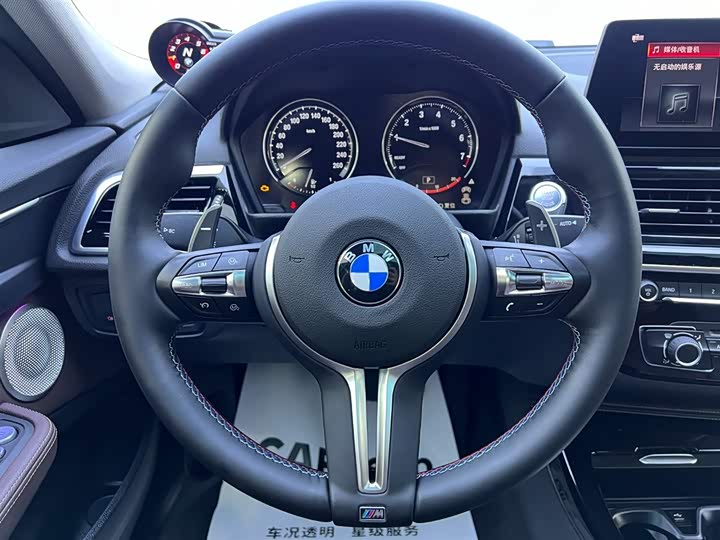 Фото 9 - BMW 1 Series