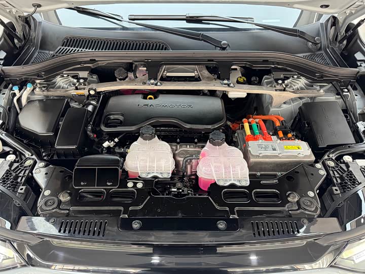 Фото 9 - Leapmotor C11