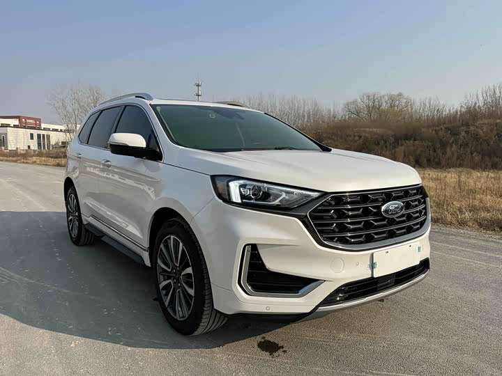 Фото 3 - Ford Edge