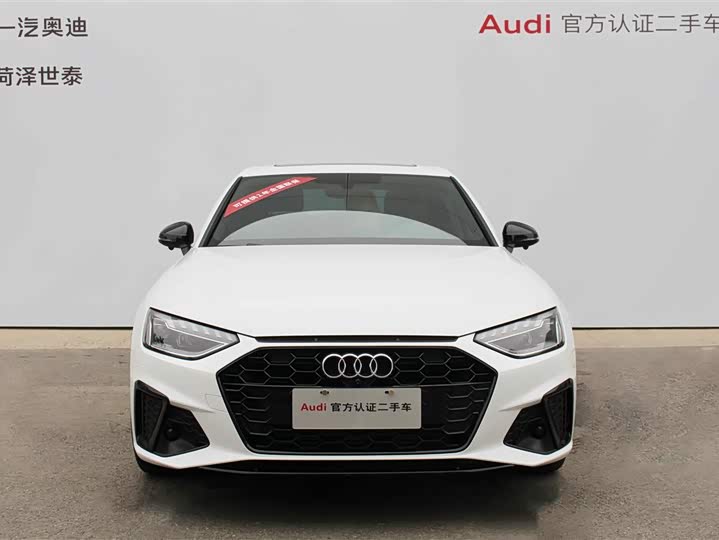 Фото 5 - Audi A4L