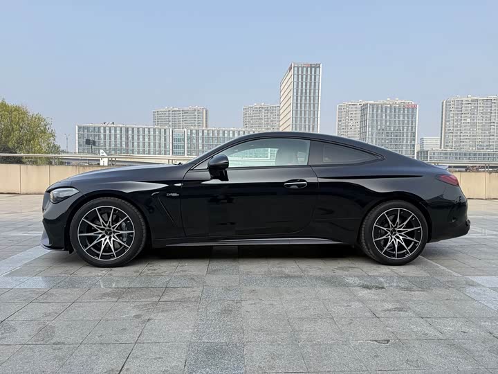 Фото 4 - Mercedes-Benz CLE-Class AMG