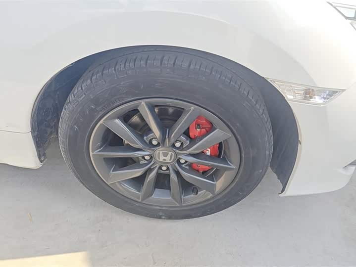 Фото 6 - Honda Civic