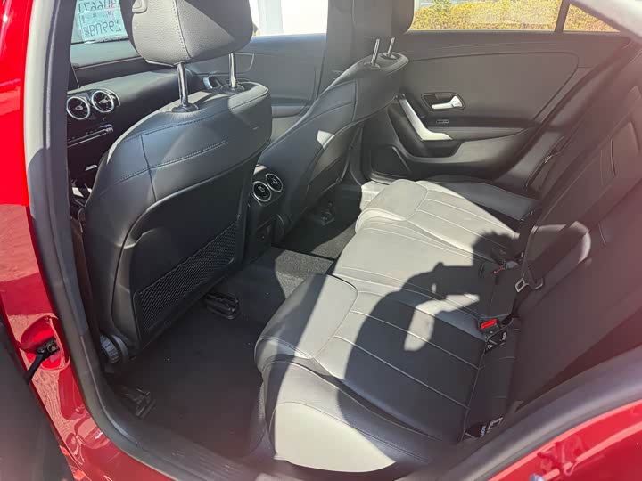 Фото 6 - Mercedes-Benz A-Class