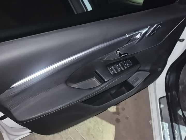 Фото 7 - Buick LaCrosse