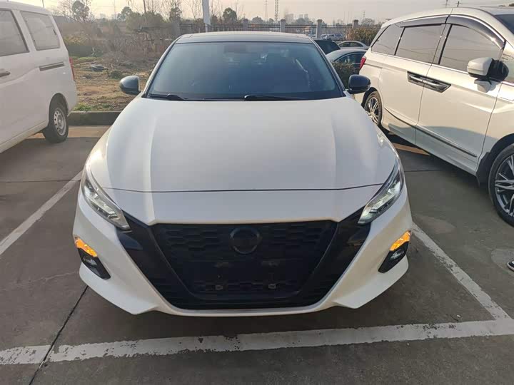 Фото 3 - Nissan Teana