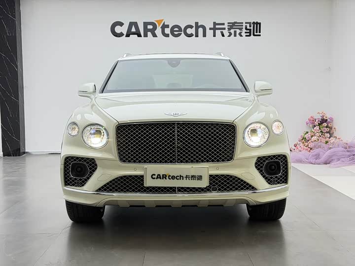 Фото 2 - Bentley Bentayga