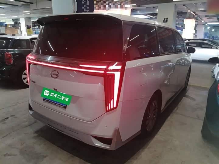 Фото 7 - GAC Trumpchi M8