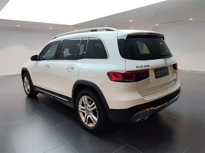 Фото 5 - Mercedes-Benz GLB-Class