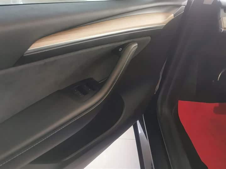 Фото 7 - Tesla Model Y