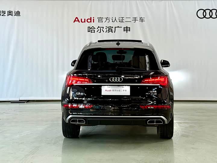 Фото 5 - Audi Q5L
