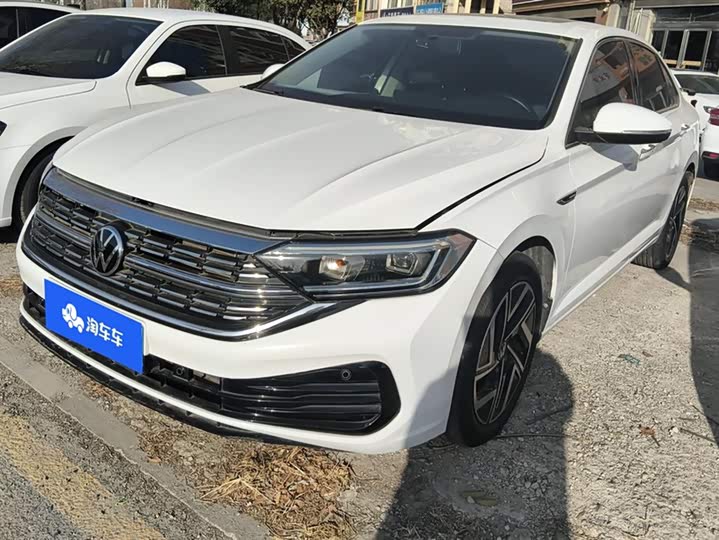 Фото 1 - Volkswagen Sagitar L