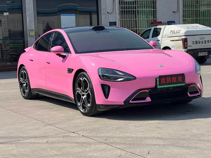 Фото 1 - Xiaomi SU7