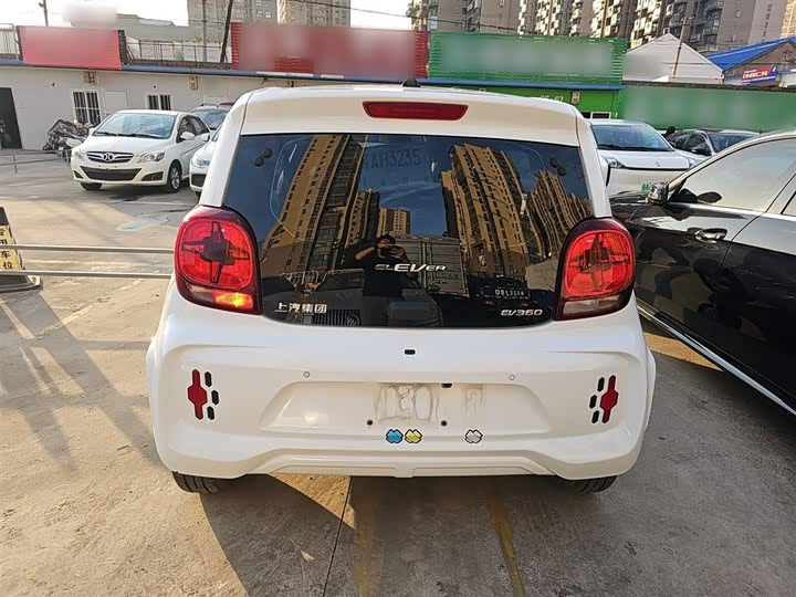 Фото 6 - Roewe Clever