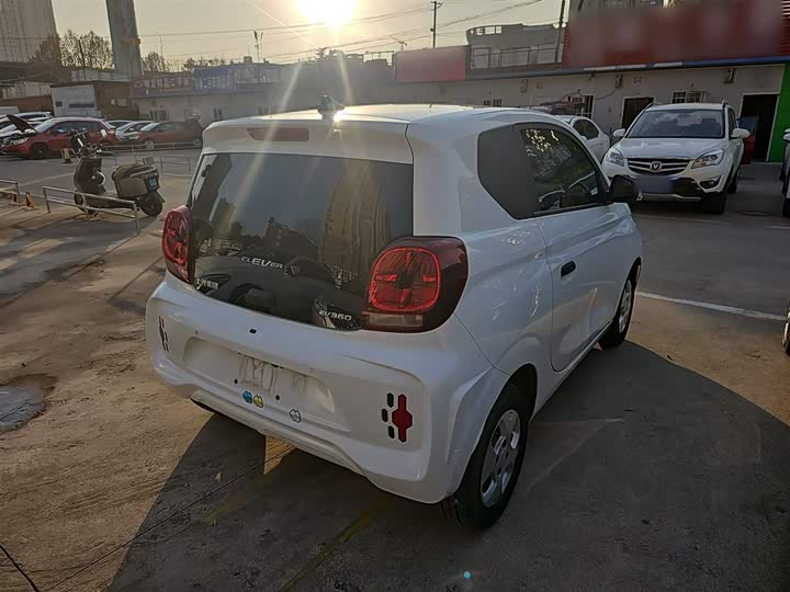 Фото 7 - Roewe Clever