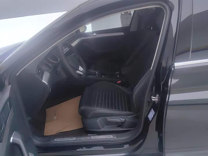 Фото 9 - Volkswagen Magotan