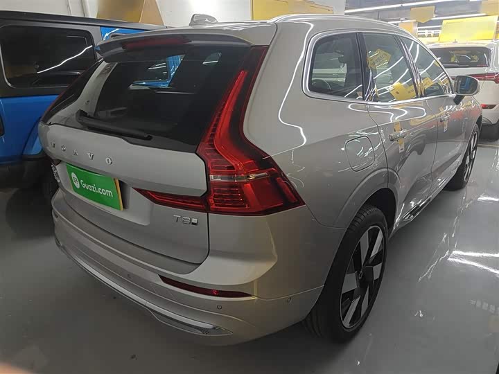 Фото 7 - Volvo XC60 Hybrid