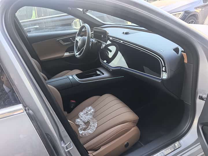 Фото 3 - Mercedes-Benz E-Class Hybrid