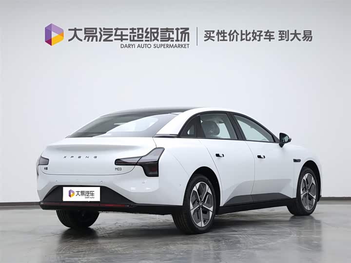 Фото 3 - XPeng Mona M03