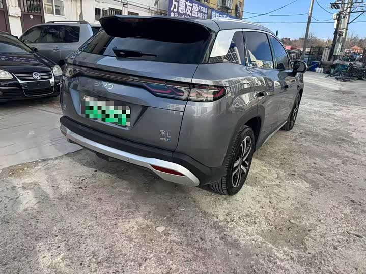 Фото 9 - BYD Song L DM-i Hybrid