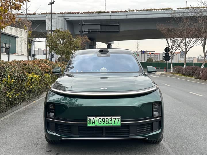 Фото 2 - LiXiang L9