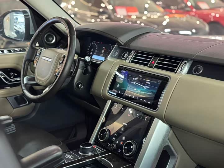 Фото 9 - Land Rover Range Rover