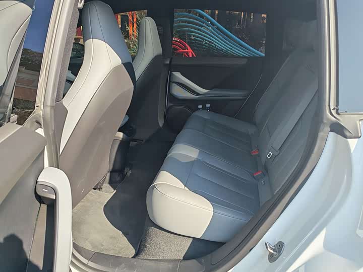 Фото 9 - Nio ET5T