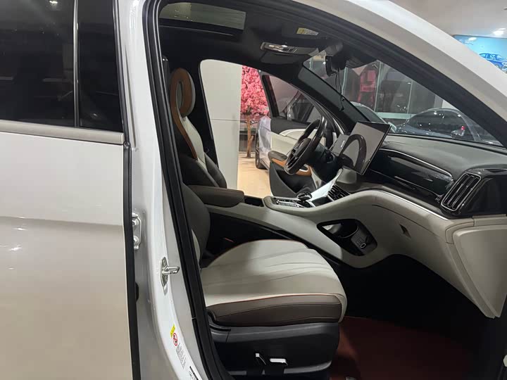 Фото 7 - BYD Song Pro Hybrid