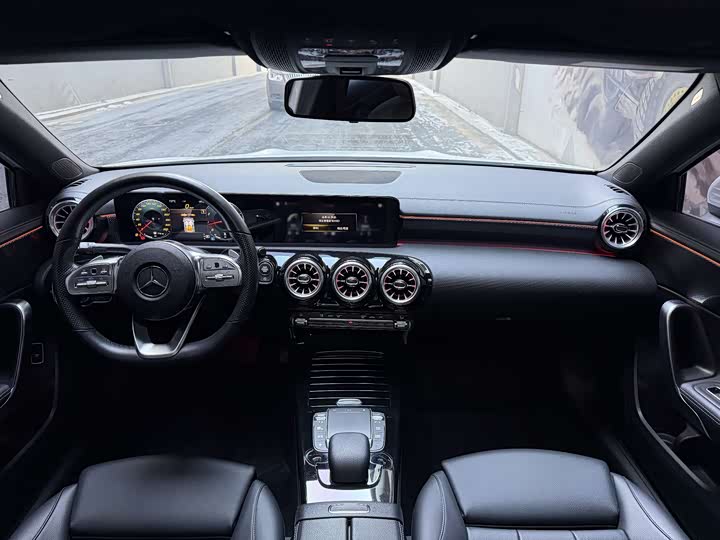 Фото 6 - Mercedes-Benz A-Class