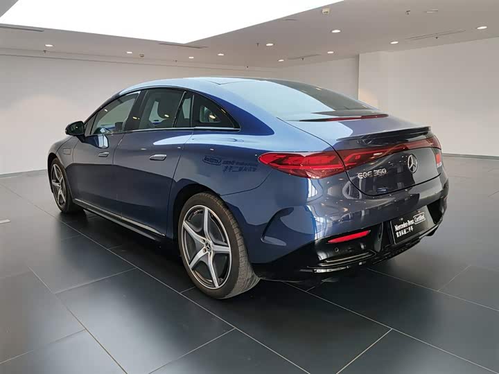 Фото 6 - Mercedes-Benz EQE