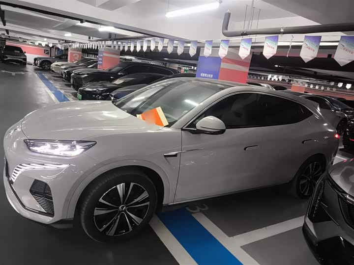 Фото 5 - Denza N7