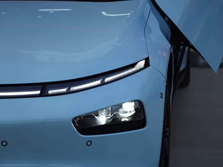 Фото 4 - XPeng P7