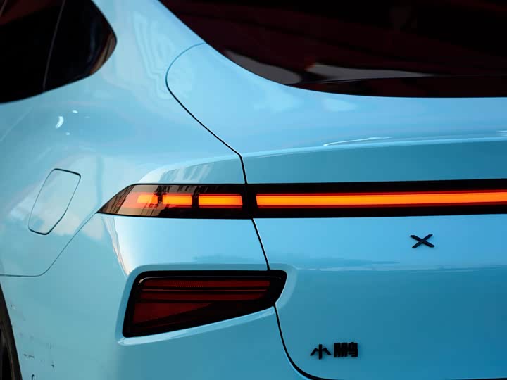 Фото 5 - XPeng P7