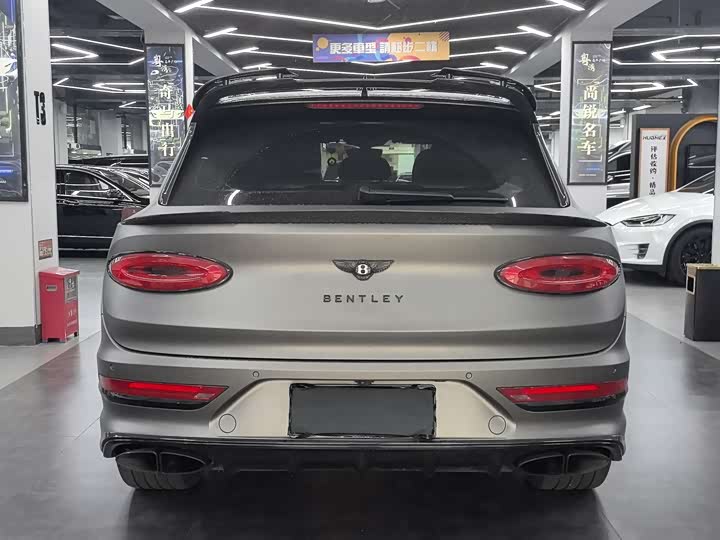 Фото 5 - Bentley Bentayga