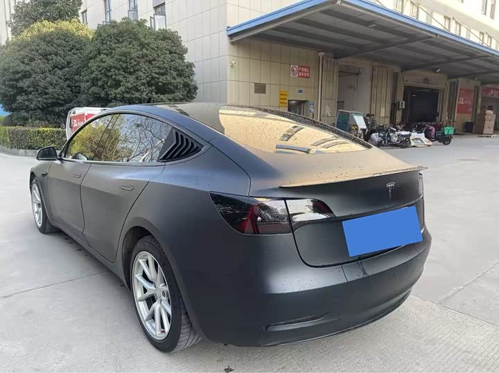 Фото 9 - Tesla Model 3