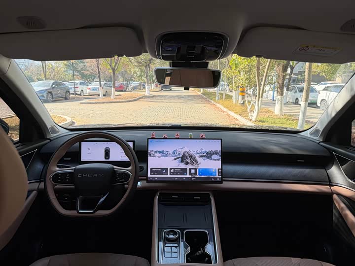 Фото 9 - Chery Tiggo 8L