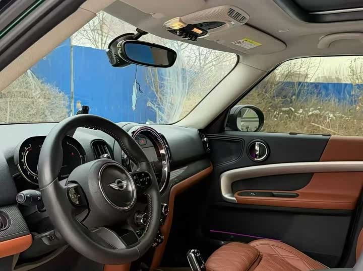 Фото 4 - Mini Countryman