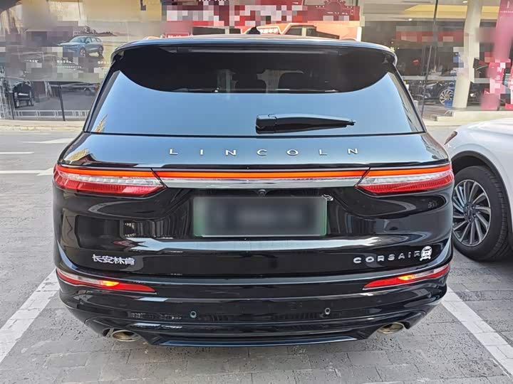 Фото 6 - Lincoln Corsair Hybrid