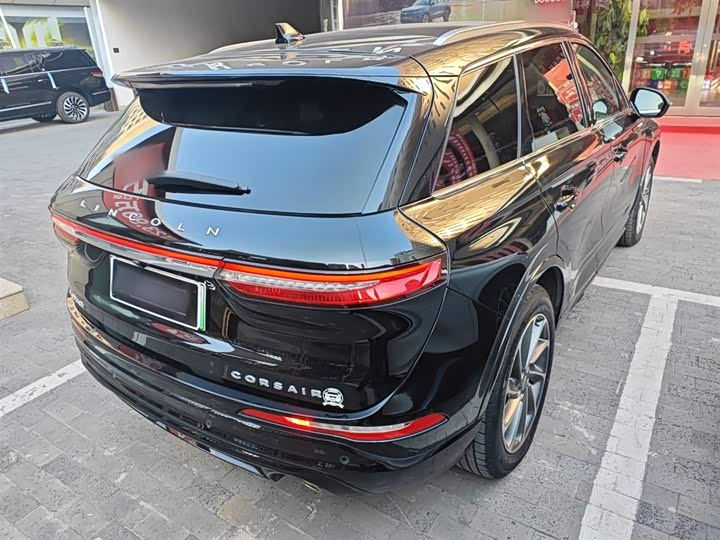 Фото 7 - Lincoln Corsair Hybrid