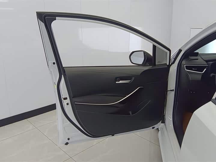 Фото 7 - Toyota Levin