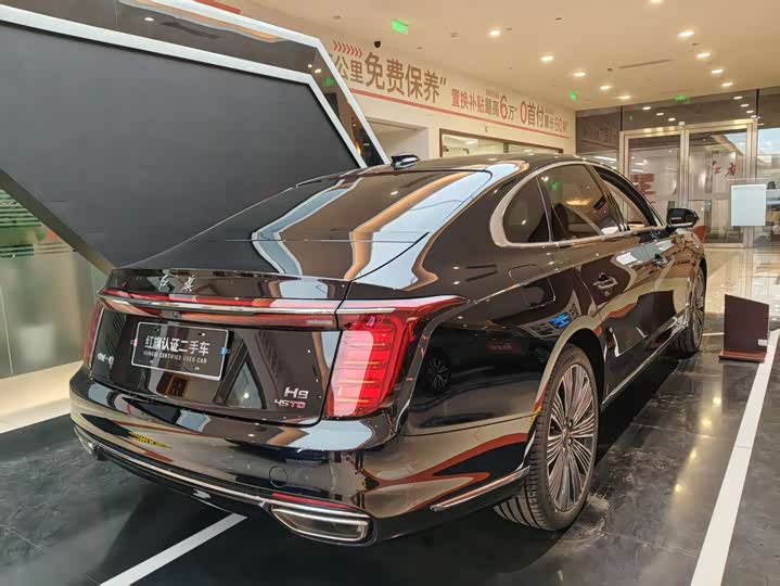 Фото 9 - Hongqi H9
