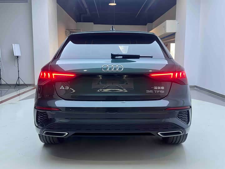 Фото 5 - Audi A3