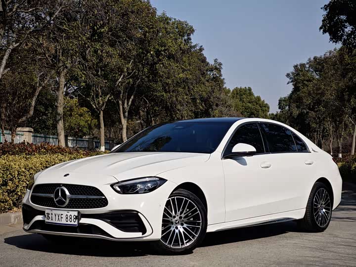 Фото 1 - Mercedes-Benz C-Class