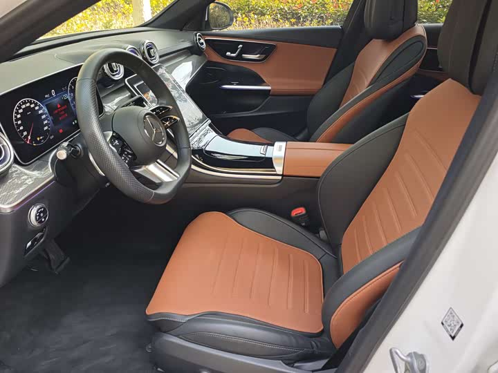 Фото 6 - Mercedes-Benz C-Class