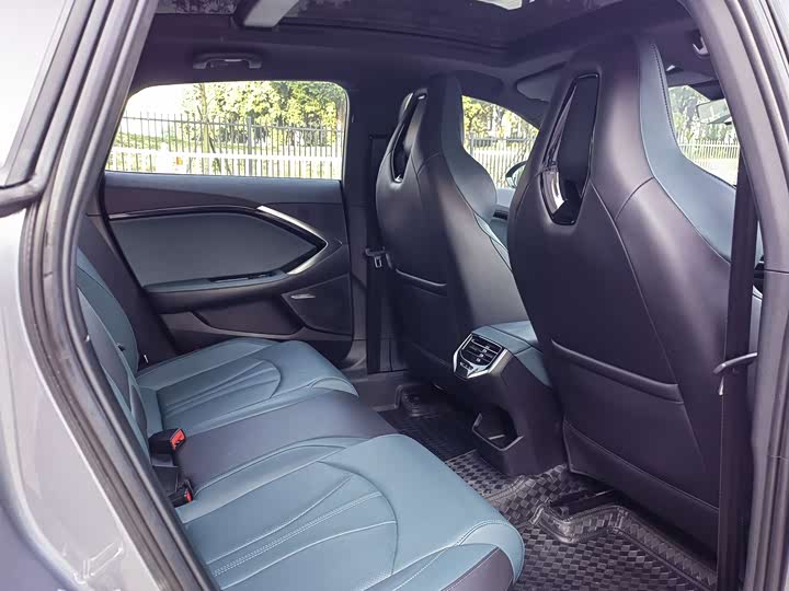 Фото 6 - MG Motor 7